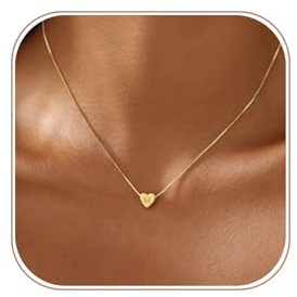 VIROMY Collane d'Oro con M Iniziali a Cuore per Donne Collane con Ciondolo a Forma di Lettera Placcate in Oro 14k Regali di Gioielli Personalizzati per Lei
