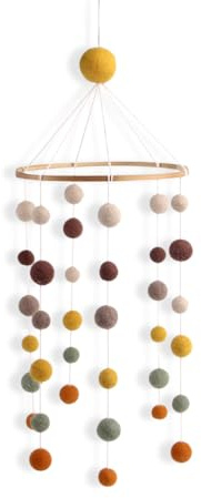 Gry & Sif Mobile Baby aus Filz für das Babybett, den Laufstall oder Wickeltisch, Babyzimmer Deko, Erstausstattung Neugeborene, Handmade, Fairtrade, ⌀ 20 cm, Länge 55 cm | Pastellfarbene Filzkugeln