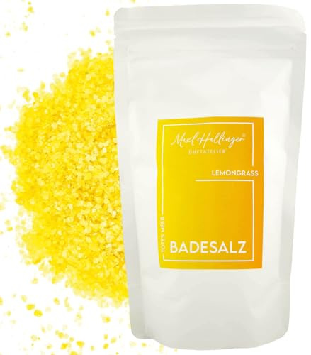 Hallingers Genuss Manufaktur Badesalze Geschenk - Badezusatz mit Totes Meer Badesalz Edition Maxl Hallinger, Badekristalle Fußbad Lemongrass, Geschenkidee für Frauen Männer