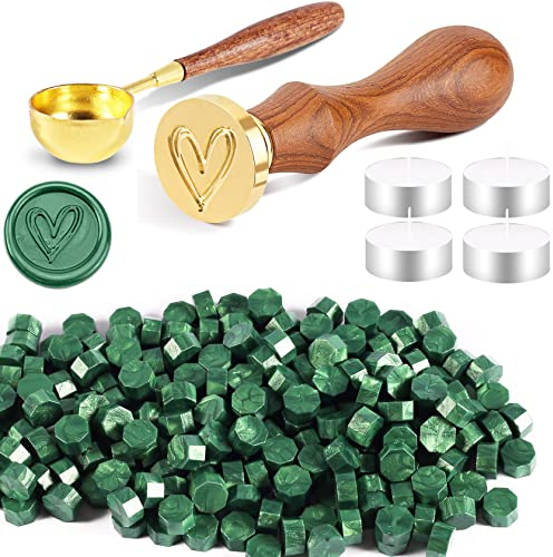 Foonii 200 Stück Siegelwachs Perlen Set Wachssiegel Stempel mit 1 Siegelstempel, 1 Schmelzlöffel, 4 Teelichte | Siegellack Perlen Set für Umschlag/Einladungen/Karten/Geschenk (Herz,Grün)