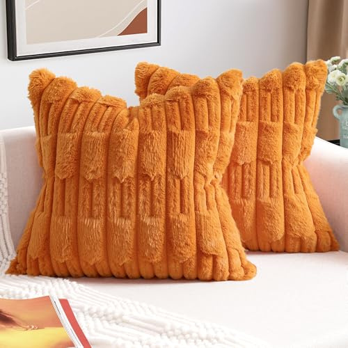 ZWJD 2 stycken örngott beige soffkuddar 45 x 45 kuddfodral i fuskpäls mjuk fluffig dekorativ kudde för vardagsrum soffa sovrum inredning