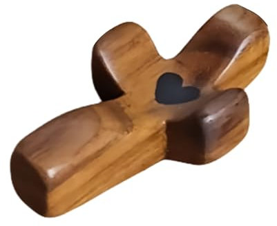 Croix en Bois Mon Cadeau D’Encouragement du Cœur | Croix De Protection en Bois Confortable Et Portable avec Cœur en Époxy | Jeton De Prière Croisée | Cadeau Chrétien Religieux pour Hommes Femmes