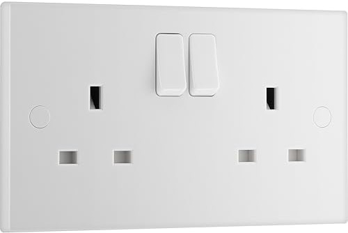 BG Electrical Double Switched Power Plug Wall Socket, Double Pole, Nexus 900 Series, White Moulded, Square Edge, 13A, 922DP