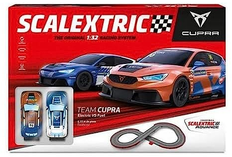 Scalextric - Circuito Original System - Pista de Carreras Completa - 2 Coches y 2 mandos 1:32 (Team Cupra Electric Vs. Fuel)