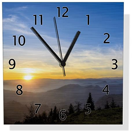 Wallario Design Wanduhr Sonnenaufgang über dem Schwarzwald aus Aluverbund, Alu-Uhr Größe 30 x 30 cm, Schwarze Zeiger mit Metalloptik