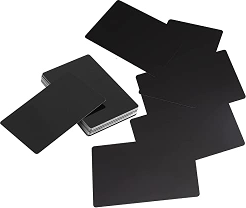 Gfamous Visitenkarten Blanko,100Stück Metall Visitenkarten,Leere Metallkarte Rohlinge Gravierte Metall Visitenkarten,Edelstahlplatte Visitenkarten Metall für DIY Laserdruck Gravur (Schwarz,8,6x5,4cm)