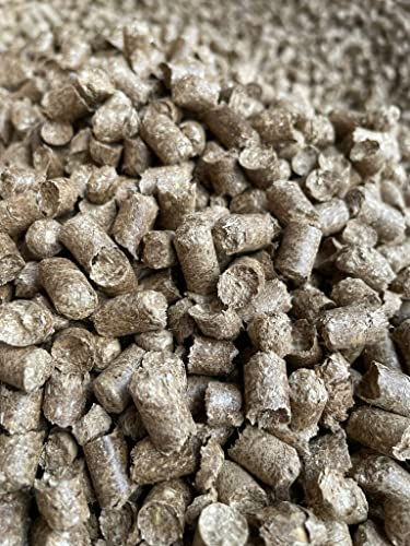 Strohpellets | Einstreu halbfest gepresst, im Jutesack 8mm, 17kg