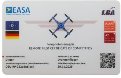 Roboterwerk Drone körkort – ditt EU-kompetenscertifikat A1/A3 och A2 i checkkortstorlek, QR-kod, tillval landsflagga, fotoID och adress högkvalitativt plastkort (landsflagga)