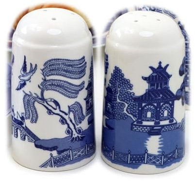 Set of 2 Blue Willow Salt and Pepper Shakers Ceramic Classic English Cruet Pots