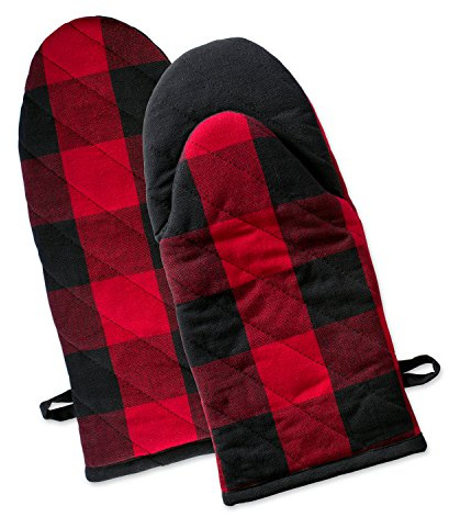 DII Red & Black Christmas Oven Mitts, Set of 2, Buffalo Check, 100% Cotton | Heat Resistant Kitchen Gloves for Holiday Baking & Cooking, Machine Washable, Rustic Lumberjack Plaid Cabin Kitchen Decor