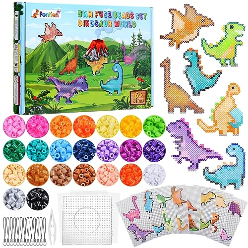 Fontien 6200 Bügelperlen Set Dinosaurier 5mm Steckperlen mit Bügelperlen Dino Platten 16 Vorlagen Bügelpapier Anhänger und Zubehör zum Deko Basteln Handwerk Kinder Geschenk für Ostern Geburtstag Party
