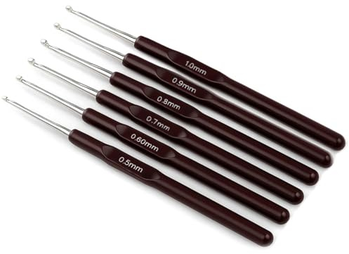 6 PCS Ergonomic Aluminium Hook Kit 0.5–1.0 mm – Soft Grip Knitting Needles for Yarn Craft – Lightweight Hand Tool Set for Comfortable Learning, DIY Projects and Beginner Handwork