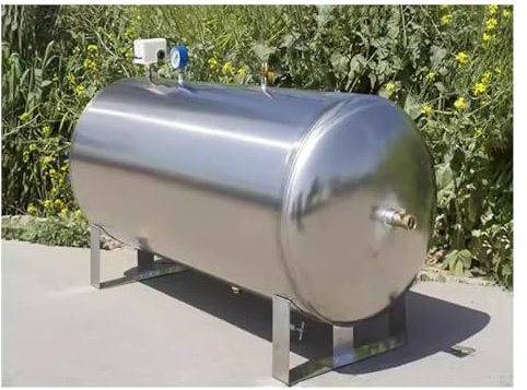 25 40 50 60 80 130 Gal Large Capacity Horizontal Well Water Pressure Tank, Stainless Steel Pressure Tank Installation Kit for Well Pump/Water Systems, Pressurized Water Storage Tank (Size : 42.2Gal/