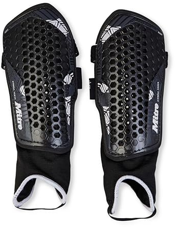 Mitre Aircell, extrem atmungsaktiv, Leichter und zuverlässiger Schienbeinschoner mit Knöchelschutz Fußball-Schienbeinschoner für Unisex Erwachsene, Schwarz/Weiß, XS