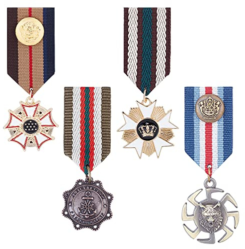 AHANDMAKER 4-Pcs Kostüm Badge Medal - Stillegierung Military Medaillen-Brosche, Hero Combat Medals Brosche, Navy Patriot für Mantel Jacke Uniform