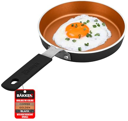 Bakken- Swiss Lot de 2 mini poêles à œufs antiadhésives et à omelettes – Poêle à œufs [14,9 cm] avec revêtement anti-adhésif en cuivre, poêle – Écologique – pour œufs, crêpes, pour toutes les
