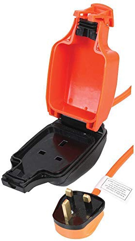 PRO ELEC PEL01010 Mains Extension Lead with Outdoor 1-Gang Socket, IP54, 15m, Orange