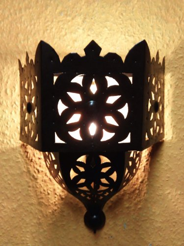 Oriental – Lámpara de pared de Marrakech de metal marroquí Farida