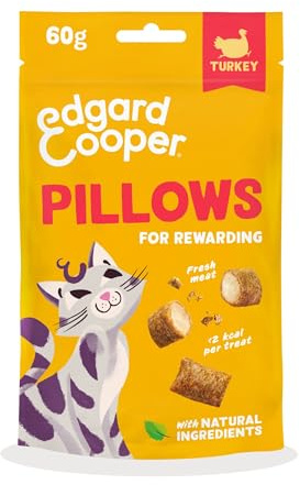 Edgard Cooper natural cat treats, turkey pillows 1 x 60g bag, hypoallergenic, fresh meat, grain free treats for rewarding, less than 2kcal per treat, natural ingredients no added sugar