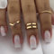 24 Stück Nägel Zum Aufkleben Kurz, Glossy French Weiß Marmor Künstliche Nägel, Eckig Acryl Kunstnägel Press on Nails mit Nagelkleber Aufkleber, Fingernägel Fake Nails für Frauen und Mädchen