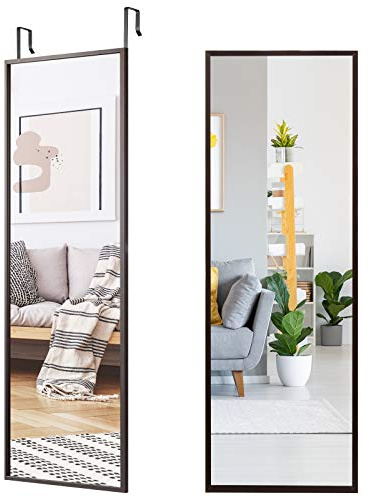 GIANTEX- Specchio a Porta, Specchio a Parete, Specchio a Figura Intera, Superficie con Strato Antideflagrante, con 2 Ganci per Regolare Altezza, Cornice in Ferro, 36 x 1,5 x 107,5 cm (Marrone)