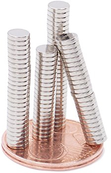 Brudazon | 50 Mini Scheiben-Magnete 4x1mm | N52 stärkste Stufe - Neodym-Magnete ultrastark | Power-Magnet für Modellbau, Foto, Whiteboard, Pinnwand, Kühlschrank, Basteln | Magnetscheibe extra stark