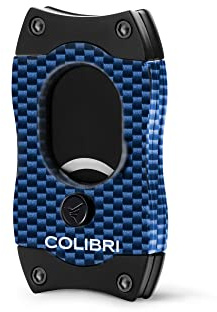 Colibri S-Cut cigarrskärare – kolfibermönster – klassiskt rakt snitt – upp till 66 ringmått cigarrer – non-stick-beläggning – fjäderbelastad utlösningsmekanism – Inkluderar presentförpackning