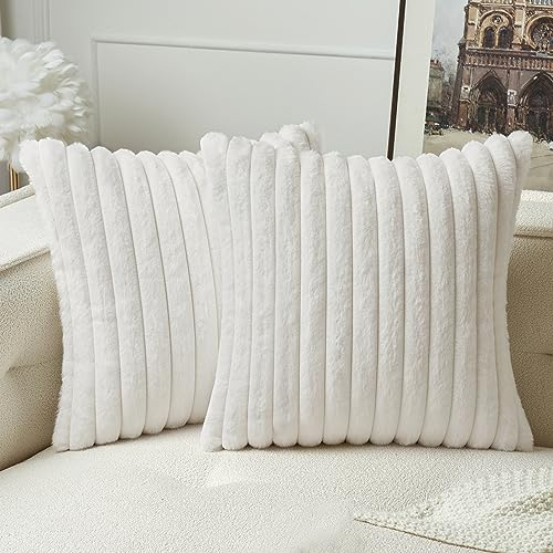 MIULEE Plüsch Kissenbezug 45x45 Weihnachten Deko Flauschige Kissenbezüge Kunstpelz Fell Sofakissen Flauschig Dekokissen Kissenhülle für Wohnzimmer Schlafzimmer Sofa Kuschelkissen Weiß 2er Set
