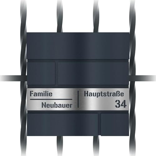 Moderno buzón de Valla en Antracita RAL 7016 - Personalización Mediante Grabado por láser en Acero Inoxidable - Buzón con Montaje en Valla Diseño 2