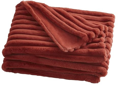 Appletree Hygge Morritz Bedspread – Terracotta 130x180cm – Soft Quilted Throw Blanket for Sofa or Bed – Textured Decorative Cover – Cosy Autumn/Winter Layer – Stylish Home Accessory