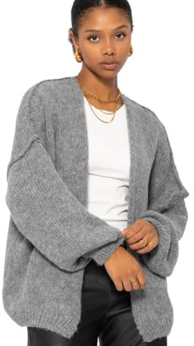 SASSYCLASSY Strickjacke Damen kurz mit Außennähten - Oversize Cardigan Damen kurz Herbst Winter - Grobstrickjacke Damen elegant Langarm mit V Ausschnitt - Kurze Strickweste Damen Warm Grau S M L