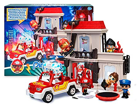 Pinypon Action - Explosión en la Mansión, Juego de Aventuras y Figuras de acción, una casa con Actividades para Jugar, un Coche de Bomberos, un muñeco y Accesorios, Famosa (700016643)