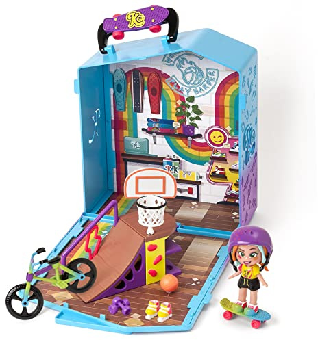 KOOKYLOOS Lizzie's Pop Up Sport Shop – Sportbutik med tillbehör, exklusiv docka med 3 uttryck och 2 exklusiva husdjur. Inkluderar cykel, skateboard, ramp och basketkorg
