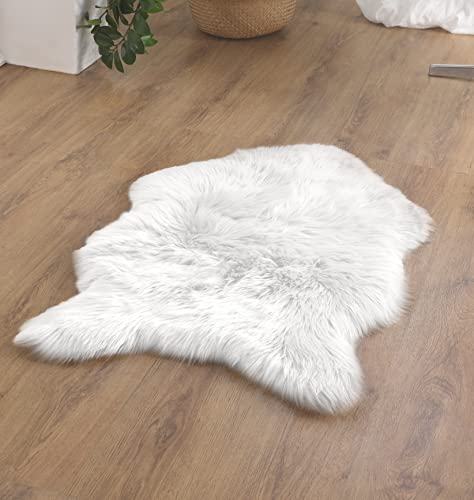 FELLANO Kunstfell Teppich - 60x90cm Weiss | Bettvorleger Fellteppich aus Fellimitat | Öko-Tex Standard 100 | Lammfell Schaffell als Stuhl-Sitzkissen oder Kleiner Teppich