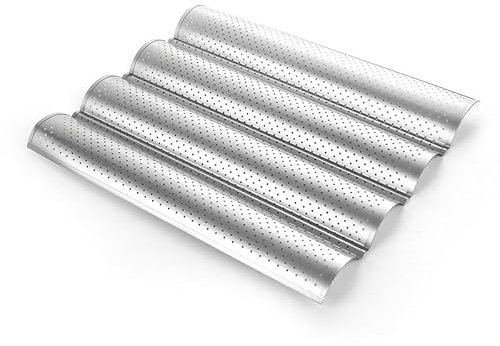 KOMUNJ 1 molde para baguette, bandeja para 4 baguettes, bandeja para baguettes de acero al carbono, sartén francesa perforada con revestimiento antiadherente 38,5 cm × 33,5 cm