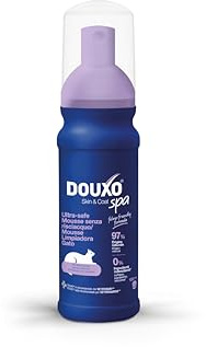 DOUXO® Skin & Coat SPA - Espuma Ultra Suave de Limpieza sin estrés para Gatos, 150 ml, Limpia e hidrata de Forma Segura, Pelo Suave, Radiante y con un Olor excelente, fórmula respetuosa con la Piel