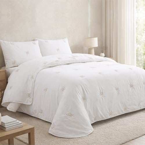 Victorio & Lucchino Colcha Bordada Elegante con Fundas de Cojín a Juego - Diseño Premium Sofisticado para Dormitorio - Modelo Luciana (Blanco, Cama 135cm)