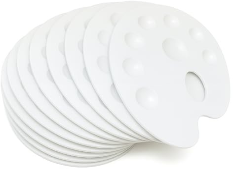 12 stycken blandpallar med 9 hål och grepphål. För skola, dagis och hem. Lämplig för temperafärger, fingerfärger, akrylfärger etc. Tillverkad av barnsäker plast. Storlek: 20 x 15 cm