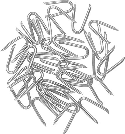 OMOTOOL Steel Wire Fencing Staples Diameter 2.3mm (140 pcs), Galvanized U-shaped fasteners Nails for Wire Mesh and Woven Fencing