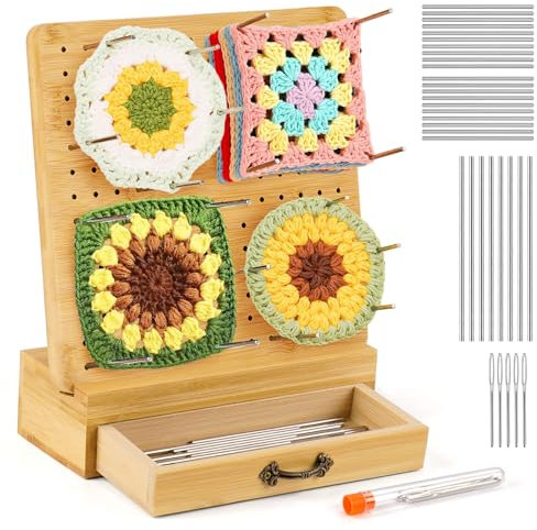 ilauke Granny Square Spanner, 20 x 20 cm Handcrafted Wooden Blocking Board für Granny Squares mit 24 Edelstahl Stabstiften und 5 Nadeln, 1 Ausziehbare Schublade Ständer für Strick und Häkelprojekte