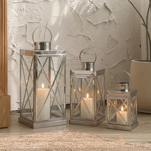 TRIROCKS Silbernes Edelstahl-Laternen-Set 3-Teilig Quadratisch Elegance Opulente Metall-Kerzenlaternen mit Griffschlaufe Klare Glasscheiben für Outdoor-Dekoration Feierlichkeiten (Silber)