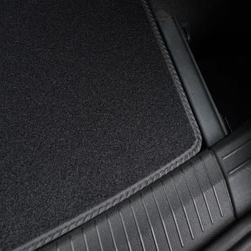 Grey Trim Carpet Boot Liner Compatible with Ford Kuga (2019+) Tailored Fit Carpet 550gsm Protector Boot Mat, Anti-Slip, Durable and Water-Resistant Easy Clean Custom Fit Dog Friendly