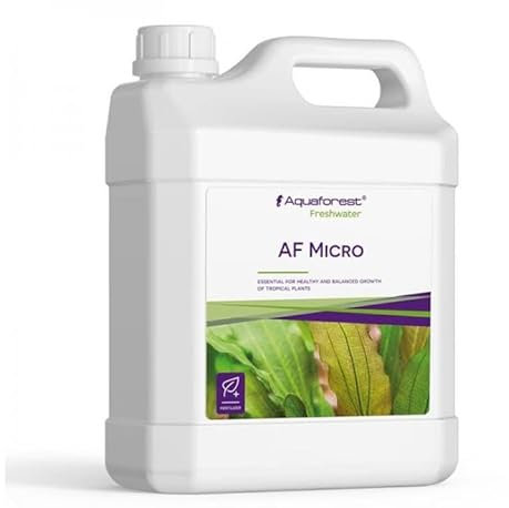 Aquaforest - AF Micro (Freshwater) 2 litri - fertilizzante base altamente concentrato con un set completo di micronutrienti necessari per lo sviluppo ottimale delle piante dell'acquario
