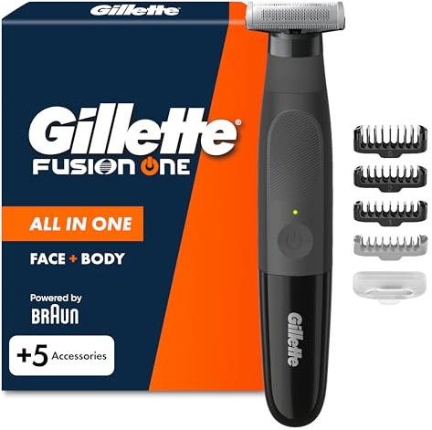 Gillette Fusion One Recortadora de Barba Y Afeitadora Corporal, Negro - Barbero Todo en Uno para Cara Y Cuerpo, Cabezal Pivotante, 4 Peines, Tapa Protectora, Resistente al Agua, 45 Min de Uso