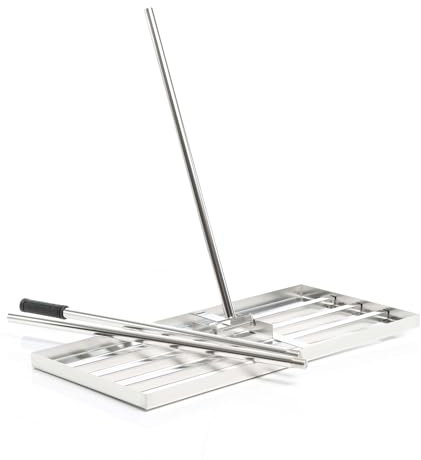 Wiltec Edelstahl Rasenrakel mit Stiel Größe XL, Flächenebner 26 x 100 x 2,8 cm Unebenheiten im Rasen ausgleichen, Leveler Gartengerät zum Rasen sanden