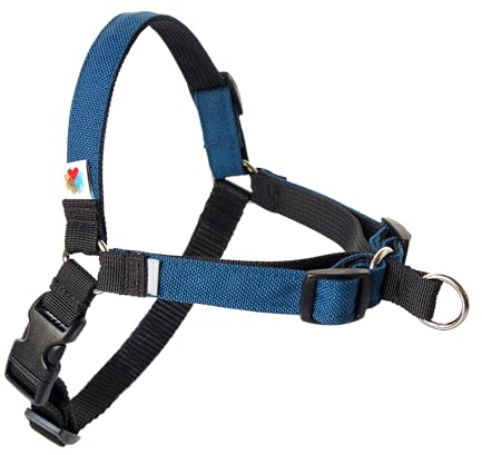 Wildebeest No Pull Dog Harness | Comfortable Training Harnesses | Effective No Pull Design | Ideal for Medium Sized Dog | 4-Point Adjustable(M - 22~28 inch Girth, Navy)