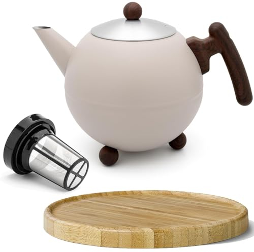 Bredemeijer große beige Edelstahl Teekanne 1.2 Liter doppelwandig - sandfarbene isolierende Kanne mit braunem Holzuntersetzer & Teefilter-Sieb-Einsatz