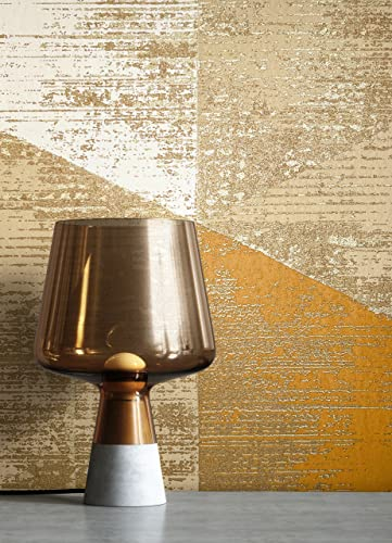 NEWROOM Tapete Gelb Vliestapete Leicht Glänzend - Mustertapete Ethno Gold Taupe Hexagon Metallic Grafik inkl. Tapezier-Ratgeber