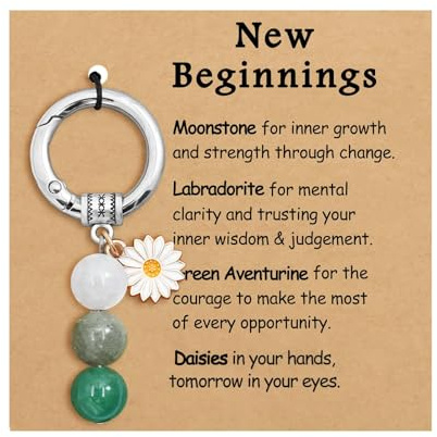 Porte-clés en cristal naturel avec pendentif marguerite – Cadeau symbolique pour un nouveau départ, graduation, retraite ou changement de vie – Porte-bonheur élégant pour collègue, amie ou proche
