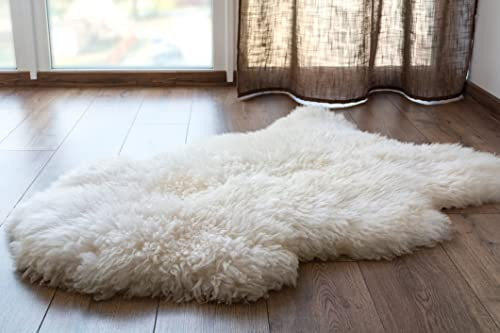 Robert's Rugs Genuine Sheepskin Rug White 110cm - for Living Room, Bedroom - Soft Throw - Fluffy Floor Carpet